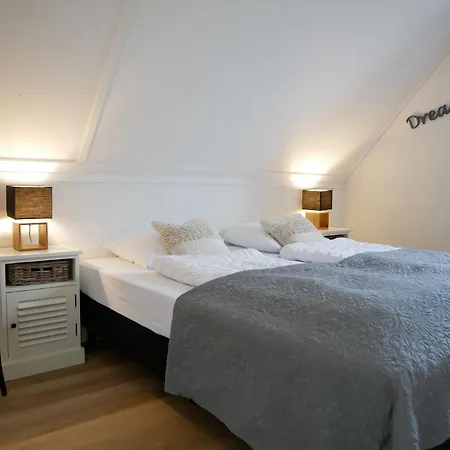 Buiten 108