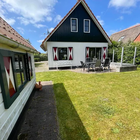 Buiten 108 Ferienhaus